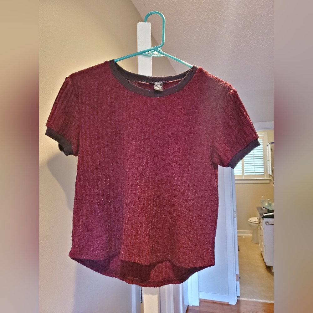 Burgundy shirt from Rue 21. Small. Shorter torso